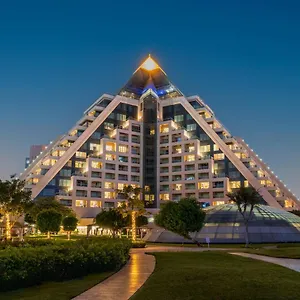 رافلز 5* دبي